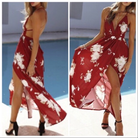 Red Backless Maxi-dress - Picture 2 of 8